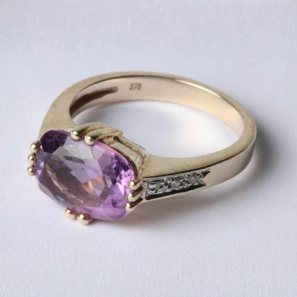 Vintage Gold Amethyst and Diamond Set Ring