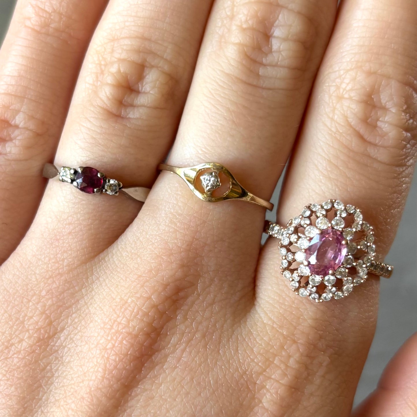 Vintage White Gold Ring with Ruby and Diamond