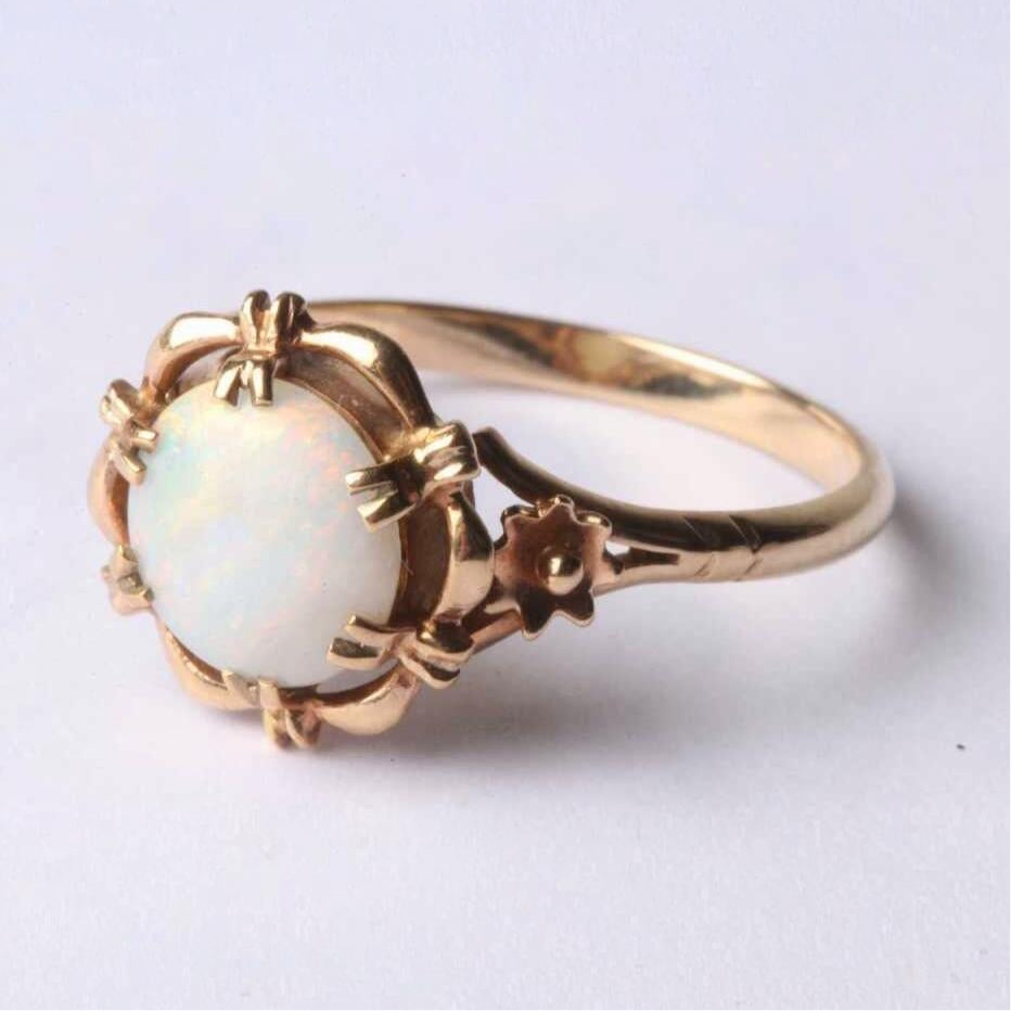 Vintage Gold Opal Ring